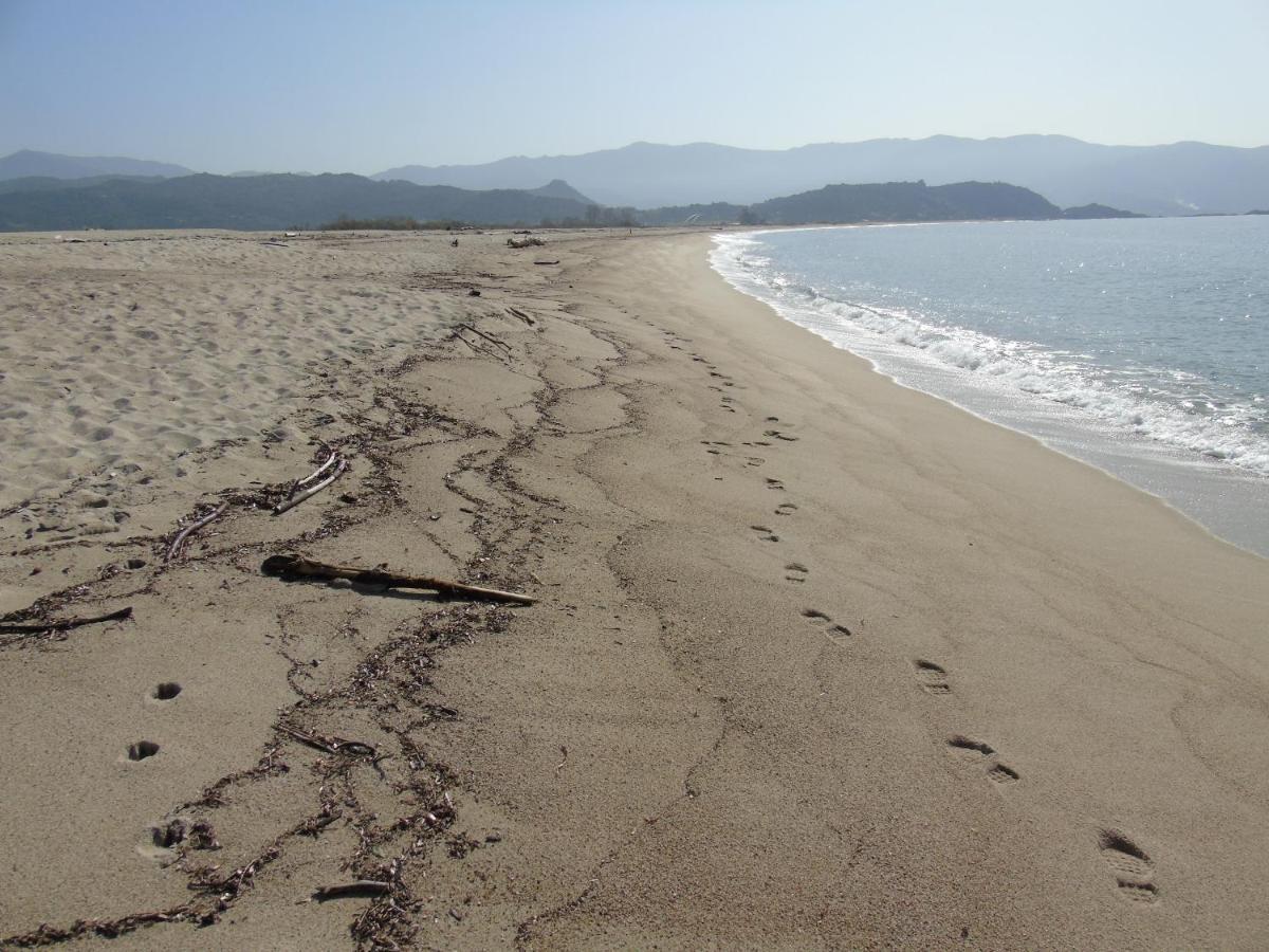 칼카토지오 Studio Pieds Dans L'Eau 아파트 외부 사진